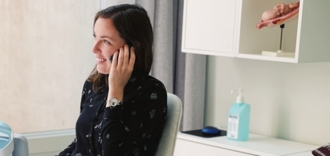 In gesprek met verloskundige Laurie: 